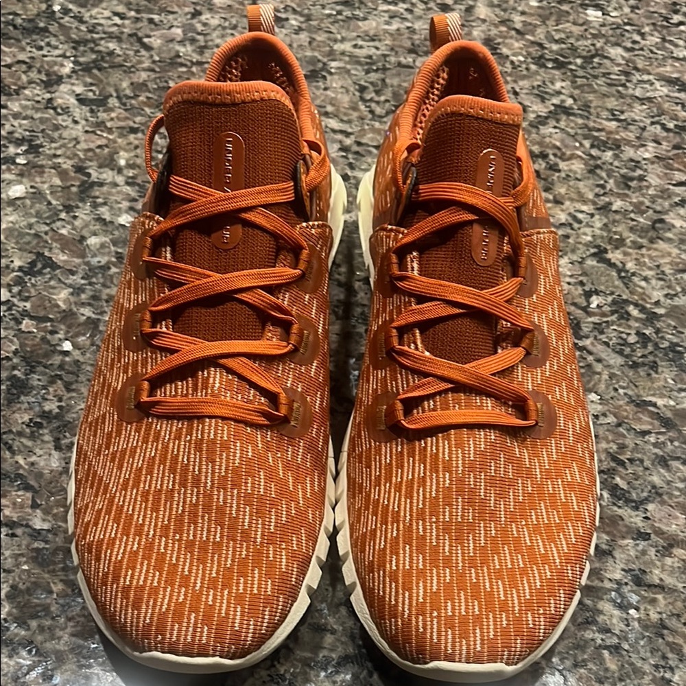Under Armour Orange Sneakers Modern Knit Design